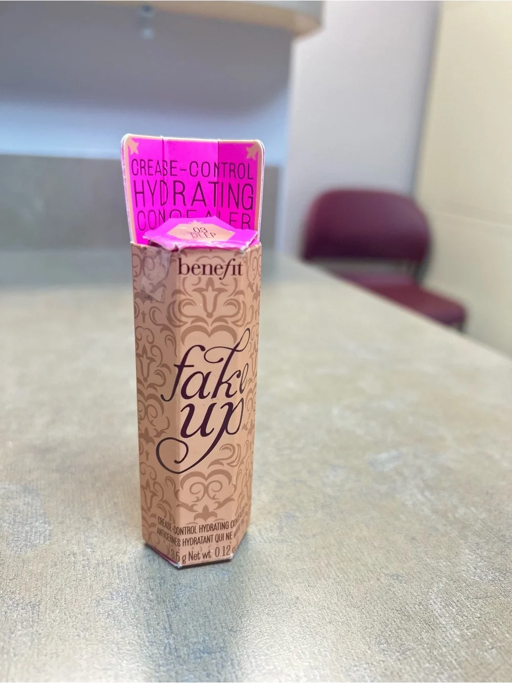 BENEFIT Fake Up Crease Control Hydrating Concealer 03 Deep NIB
